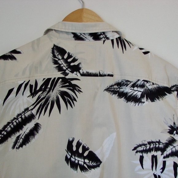Guess Shirt Tan Black Hawaiian Palm Leaf Slim Fit Shirt Button Front Size XXL - Picture 12 of 13